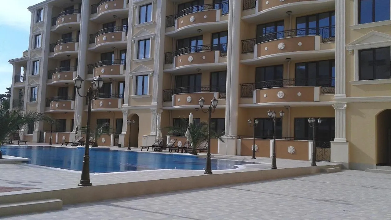 Flora Beach Private Aparthotel Pomorie