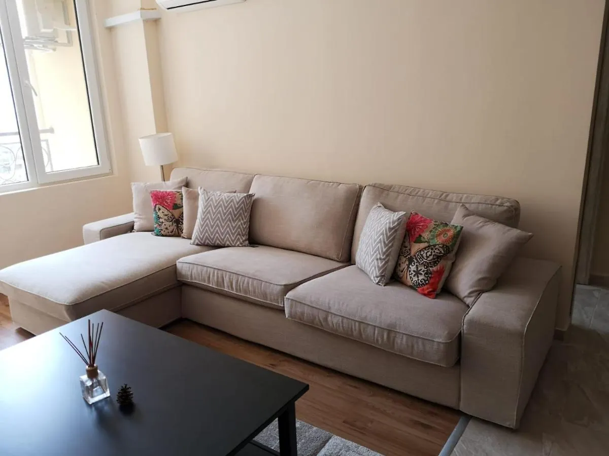 Flora Beach Private Aparthotel Pomorie