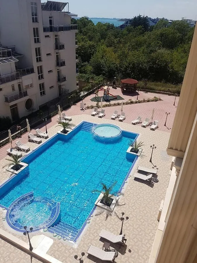 Flora Beach Private Aparthotel Pomorie 0*,  Bulgaria