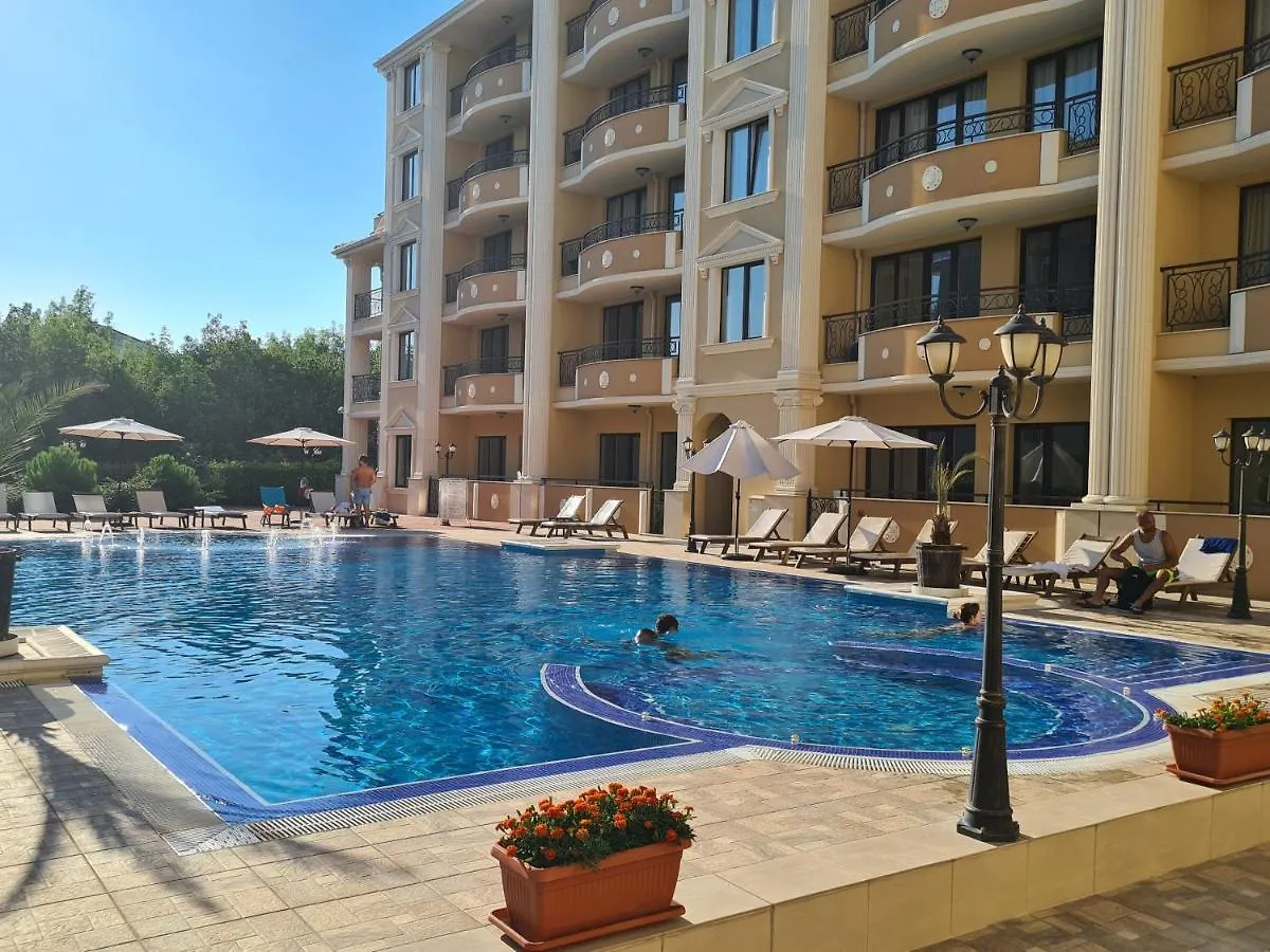 Flora Beach Private Aparthotel Pomorie